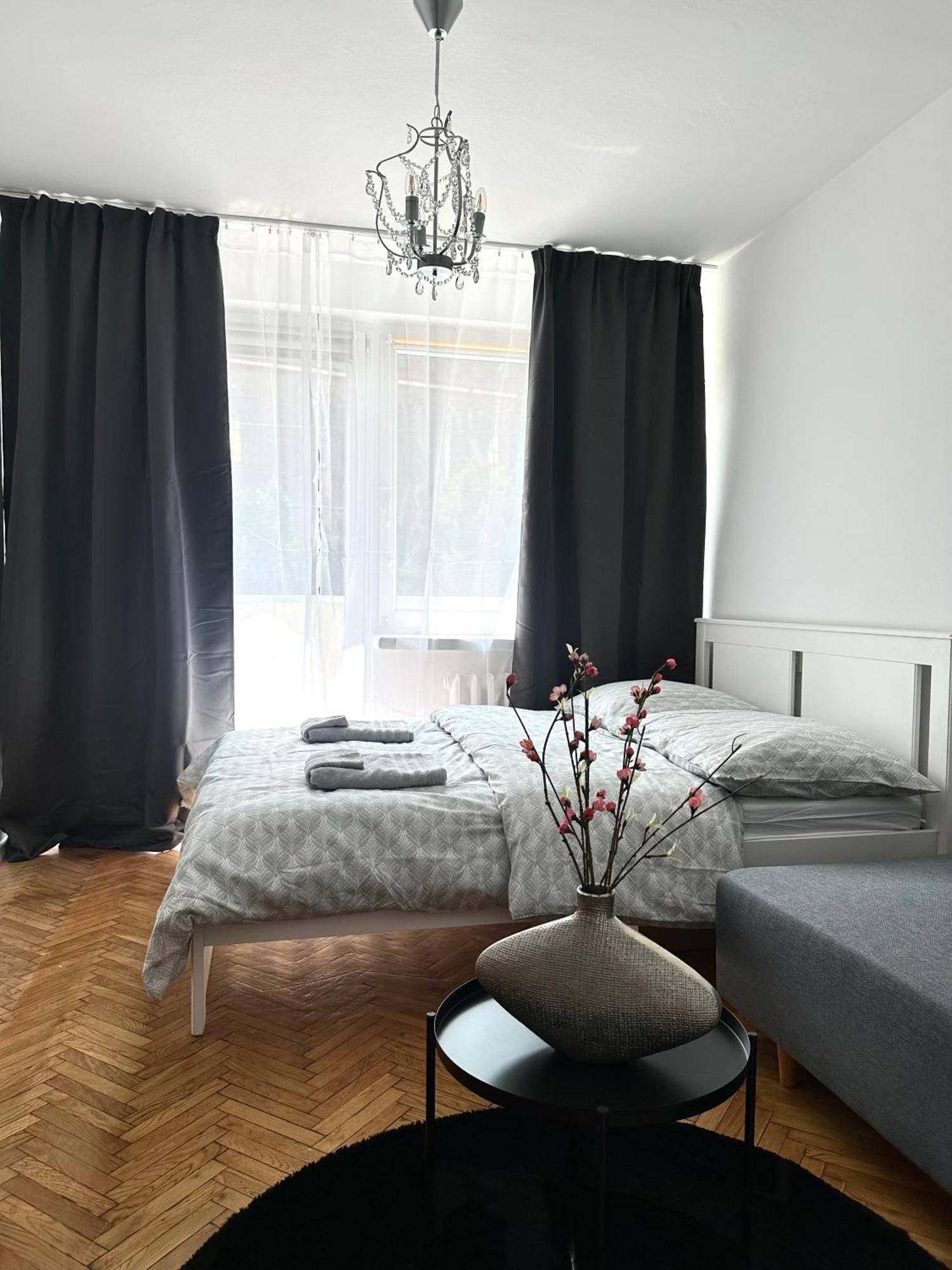 Wita Stwosza Apartment - Self Check-In 20H Breslau Exterior foto